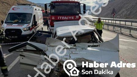 Denizli’de Feci Kaza: Otomobil Kamyona Ok Gibi Saplandı, 1 Ölü